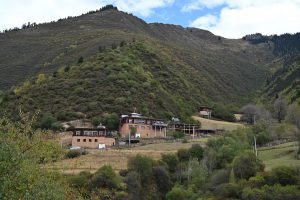 四川省・十明佛学院と白玉寺の写真 海抜5千mの仏教学院5-11