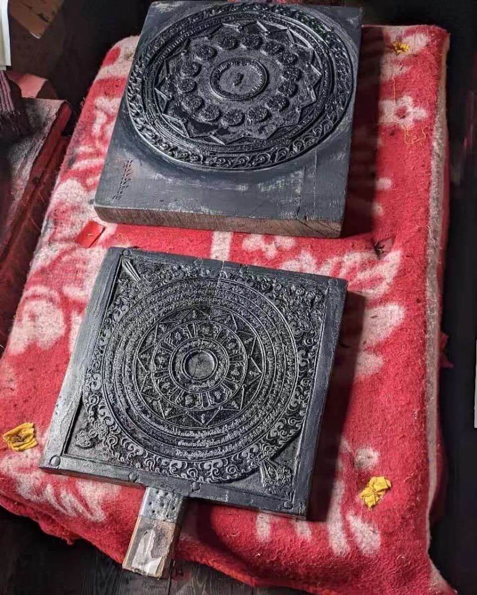 四川省・徳格印経院と甘孜県の写真　チベット文化の宝庫と温泉の街2-5