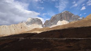 四川省・徳格印経院と甘孜県の写真　チベット文化の宝庫と温泉の街5-10