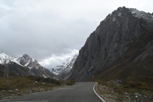 四川省・徳格印経院と甘孜県の写真　チベット文化の宝庫と温泉の街5-7