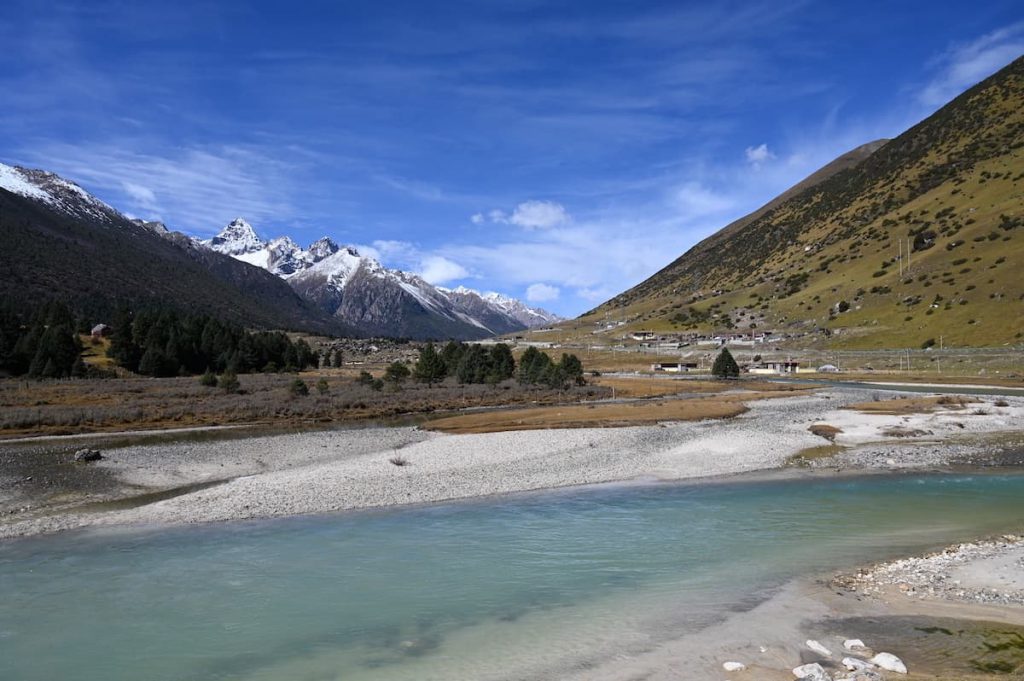 四川省・の写真 景観国道317号を行く2-1