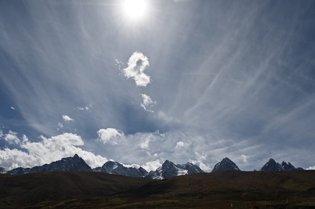 四川省・の写真　景観国道317号を行く3-1