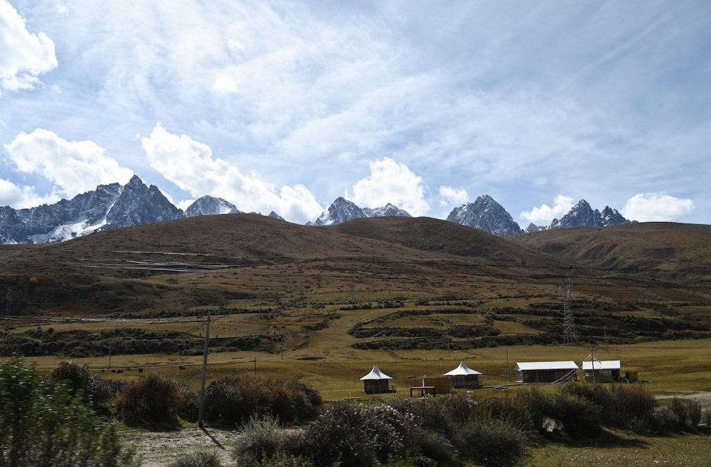 四川省・の写真　景観国道317号を行く3-3