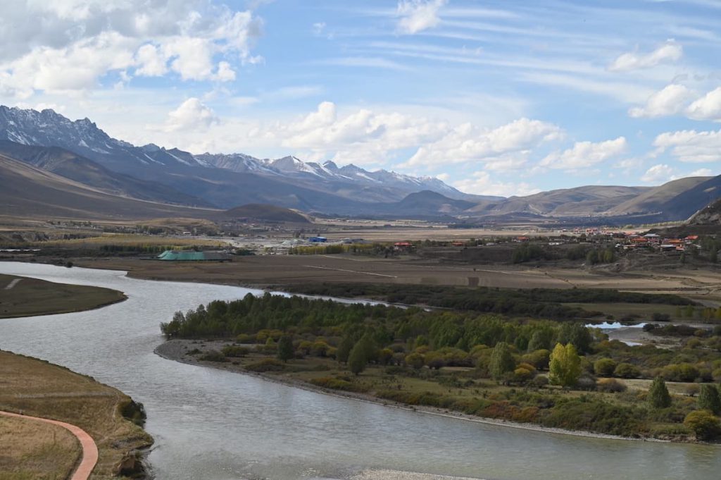 四川省・の写真　景観国道317号を行く5-3