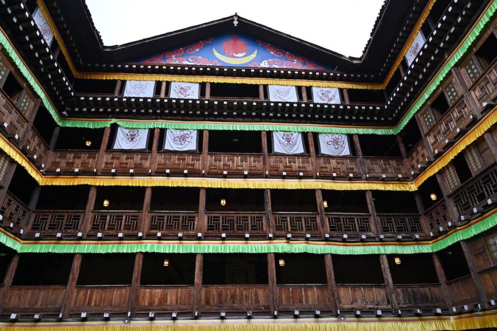 四川省・の写真　景観国道317号を行く8-1