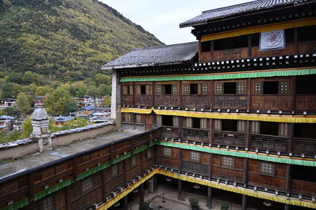 四川省・の写真　景観国道317号を行く8-3