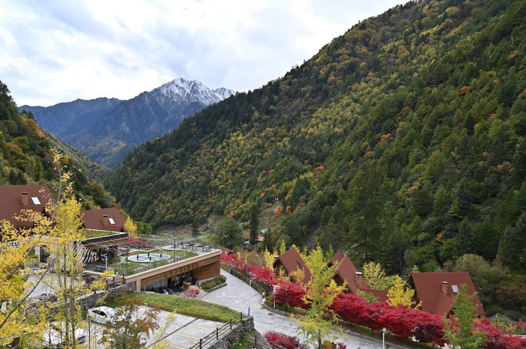 四川省・の写真　景観国道317号を行く9-1