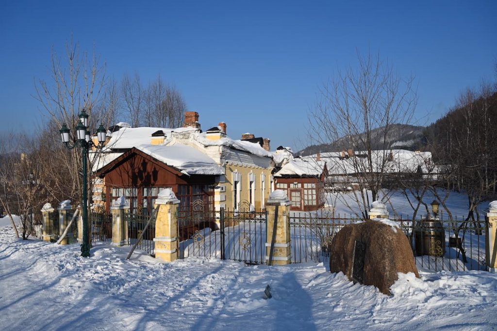 黒竜江省・牡丹江横道河子の写真　冬の恋情その2-3