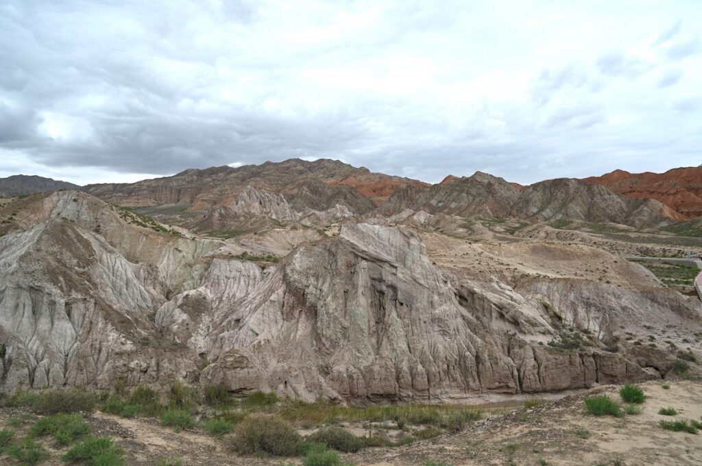 甘粛省・の写真 天上の画家6-3