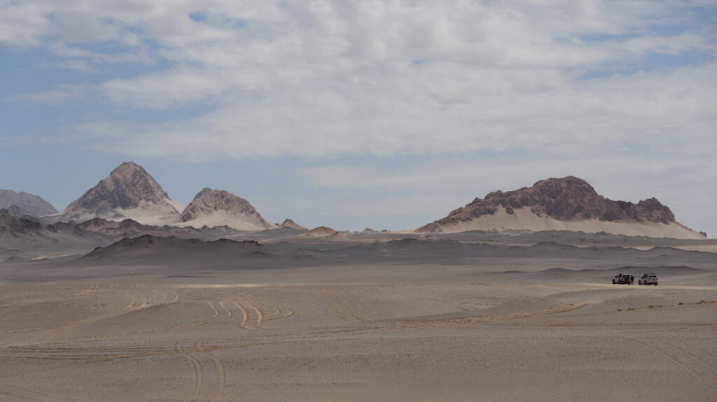青海省・の写真 太陽と水と塩の神秘2-2