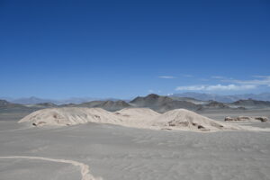 青海省・の写真 太陽と水と塩の神秘2-9