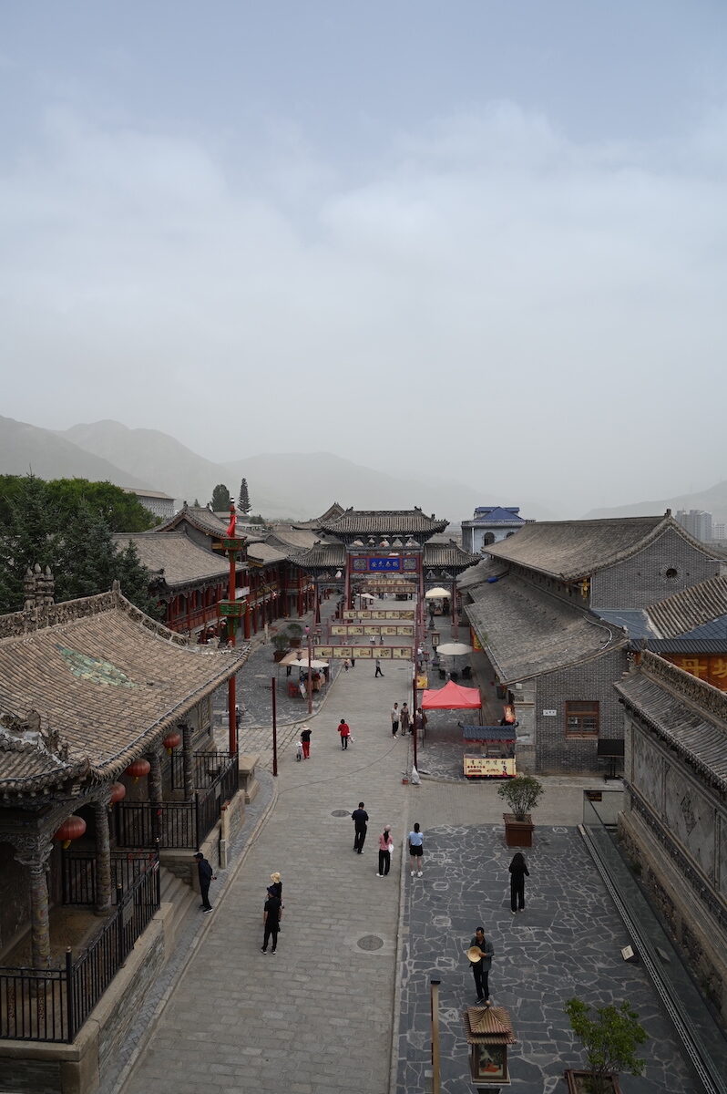 青海省・の写真　青海省の明代古城と寺2-1