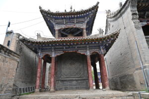 青海省・の写真　青海省の明代古城と寺2-8