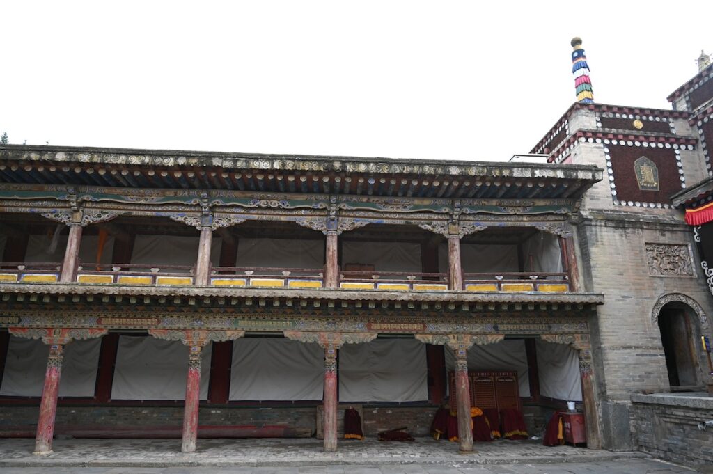 青海省・の写真　青海省の明代古城と寺4-3