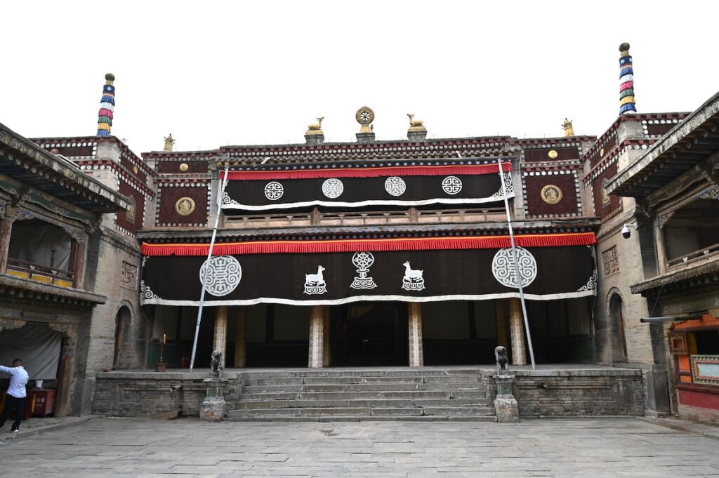 青海省・の写真　青海省の明代古城と寺4-4