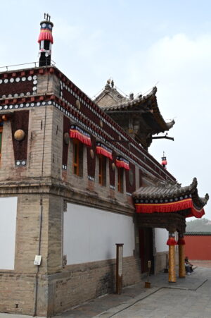 青海省・の写真　青海省の明代古城と寺4-6