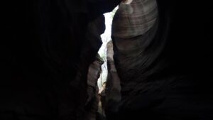 陝西省・の写真　岩と光の夢の回廊2-9