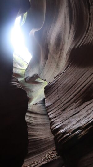 陝西省・の写真　岩と光の夢の回廊3-11