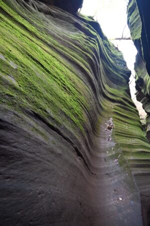 陝西省・の写真　岩と光の夢の回廊4-10