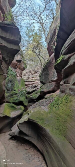 陝西省・の写真　岩と光の夢の回廊7-10