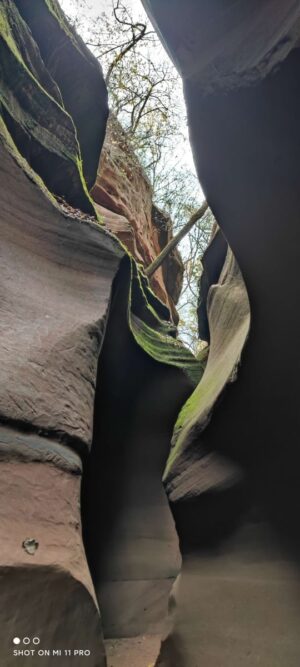 陝西省・の写真　岩と光の夢の回廊7-9