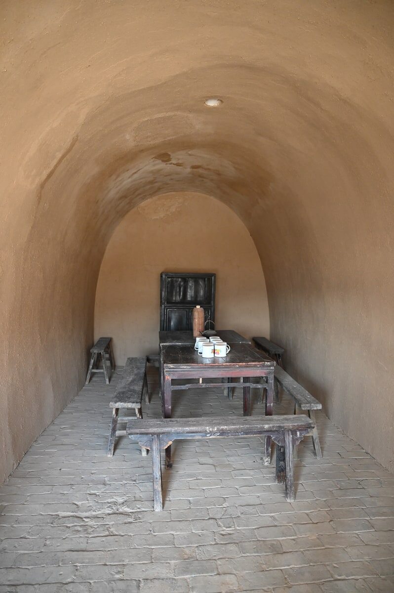 陝西省・の写真　岩と光の夢の回廊9-5