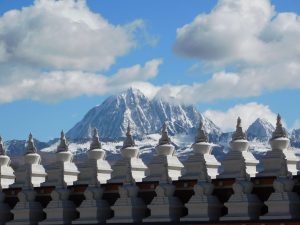 四川省・新都橋の霜の朝 塔公寺 塔公草原の写真 祈りの道を行く2-10