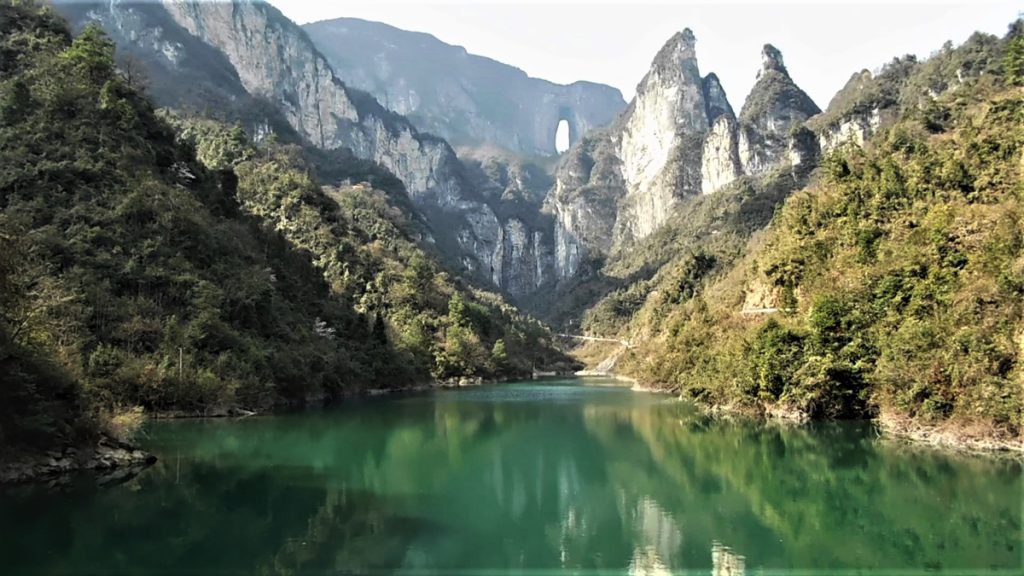湖南省・天門山／張家界の写真　峡幽神秘、五絶の世界-4