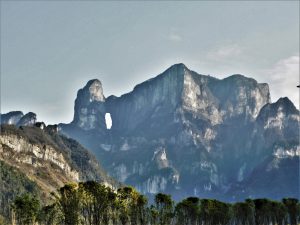 湖南省・天門山／張家界の写真　峡幽神秘、五絶の世界-8