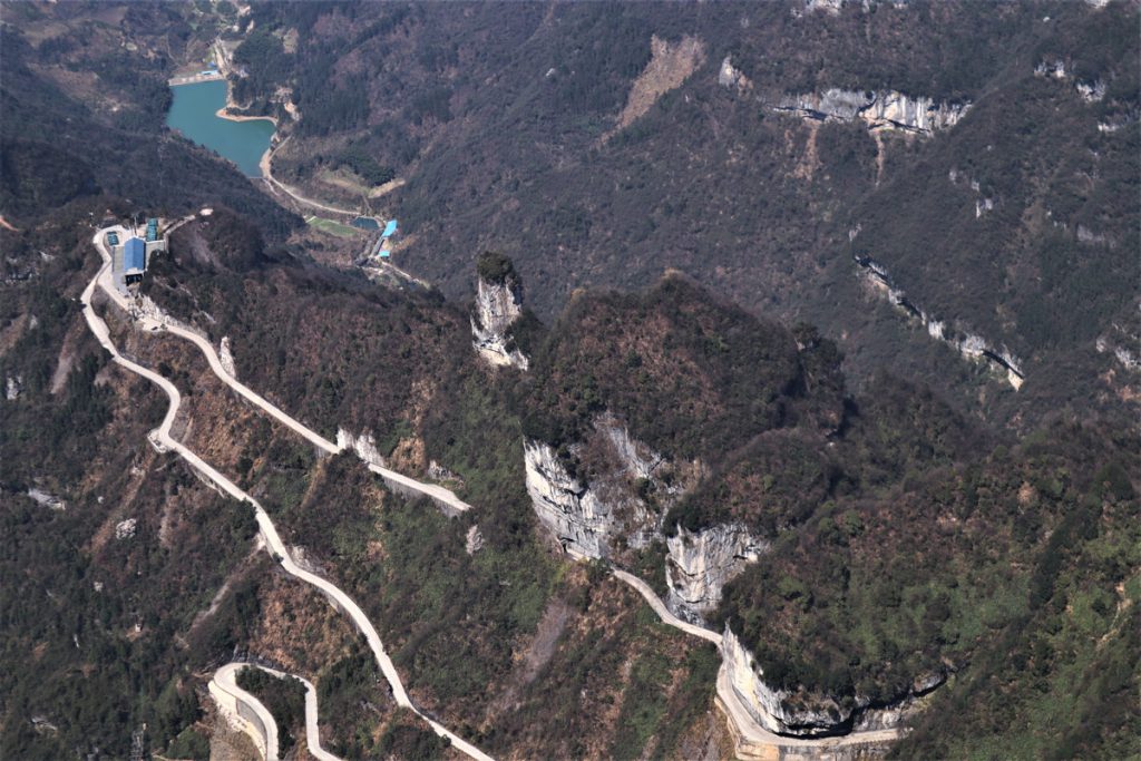 湖南省・の写真 峡幽神秘、五絶の世界2-3