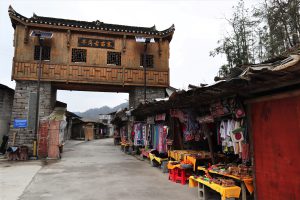 湖南省・苗人谷と苗寨の写真　苗族文化が残る石積集落-10