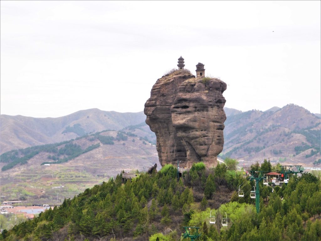 北京、河北省・北京から河北路を内モンゴルへ 奇岩の回廊(承徳近郊) 避暑山庄 普陀宗乗之廟 普楽寺夕景の写真 清朝四大皇帝、康熙帝ゆかりの地を訪ねて2-4