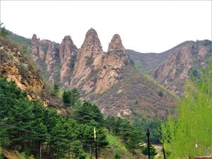 北京、河北省・北京から河北路を内モンゴルへ 奇岩の回廊(承徳近郊) 避暑山庄 普陀宗乗之廟 普楽寺夕景の写真 清朝四大皇帝、康熙帝ゆかりの地を訪ねて2-7