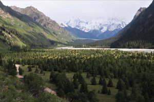 新疆ウィグル自治区・夏塔古道の写真　シルクロードの古道を歩く2-7