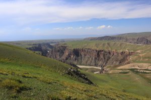 新疆ウィグル自治区・濶克蘇（コクス）大峡谷の写真　天山の峡谷美-9
