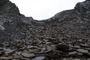 四川省・長坪溝、枯樹灘、四姑娘山鎮から大本営ベースキャンプへ、大峰山頂の写真　四姑娘山、大峰を登る5-7