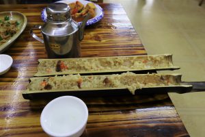 広西壮族自治区・龍脊棚田の写真　山を彩る金色の絨毯2-8