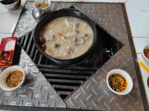 雲南省・金沙江、梅里雪山の写真　長江上流と幸せを呼ぶ山-9