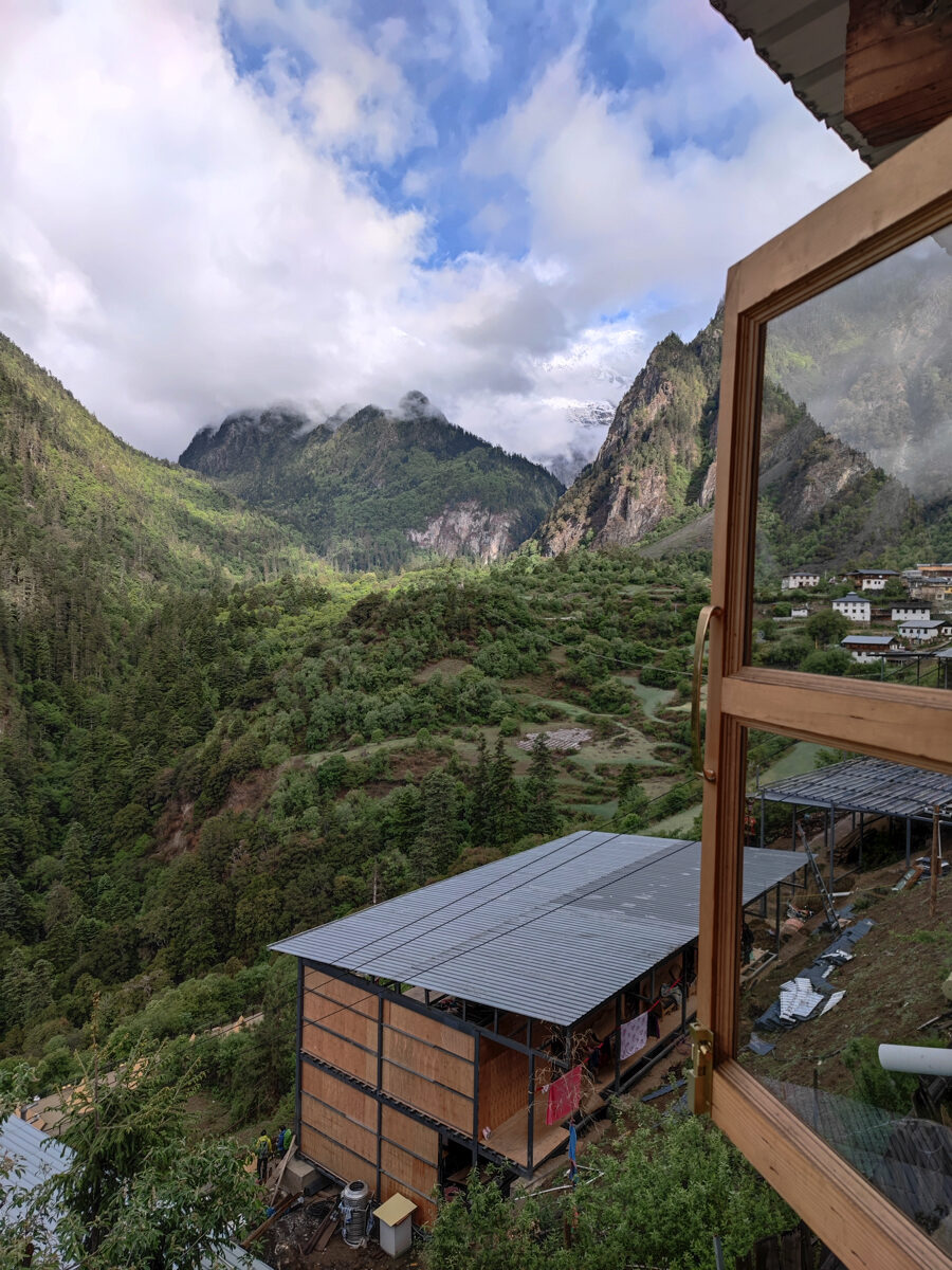 雲南省・雨崩、冰湖、神瀑、神湖の写真 神の村トレッキング2-2