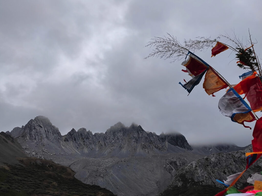 雲南省・阿布吉措の写真　シャンバラを歩く4-4