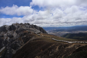 雲南省・香格里拉（シャングリラ）石卡雪山の写真　茶馬古道に聳える聖なる雪山-7
