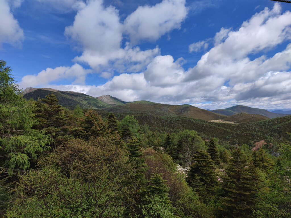 雲南省・香格里拉（シャングリラ）石卡雪山の写真　茶馬古道に聳える聖なる雪山2-5