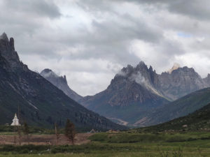 連宝叶則・年保玉則