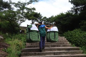 安徽省・黄山の写真 “天井図画”の奇岩の地5-10