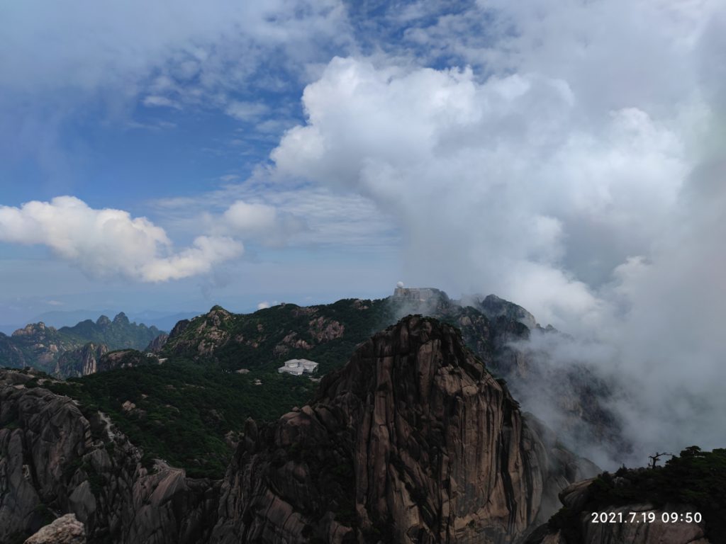 安徽省・黄山の写真 “天井図画”の奇岩の地5-4