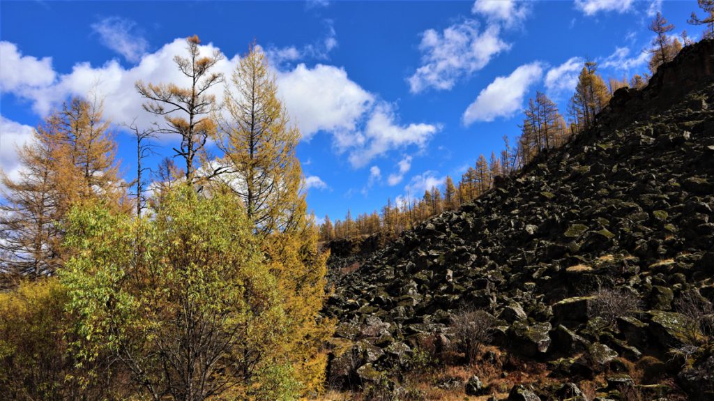 内蒙古自治区・の写真　錦秋の阿尓山5-2