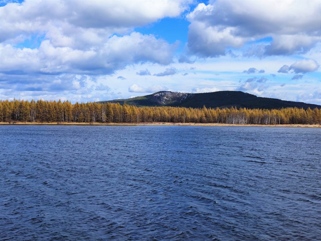 内蒙古自治区・の写真　錦秋の阿尓山5-4