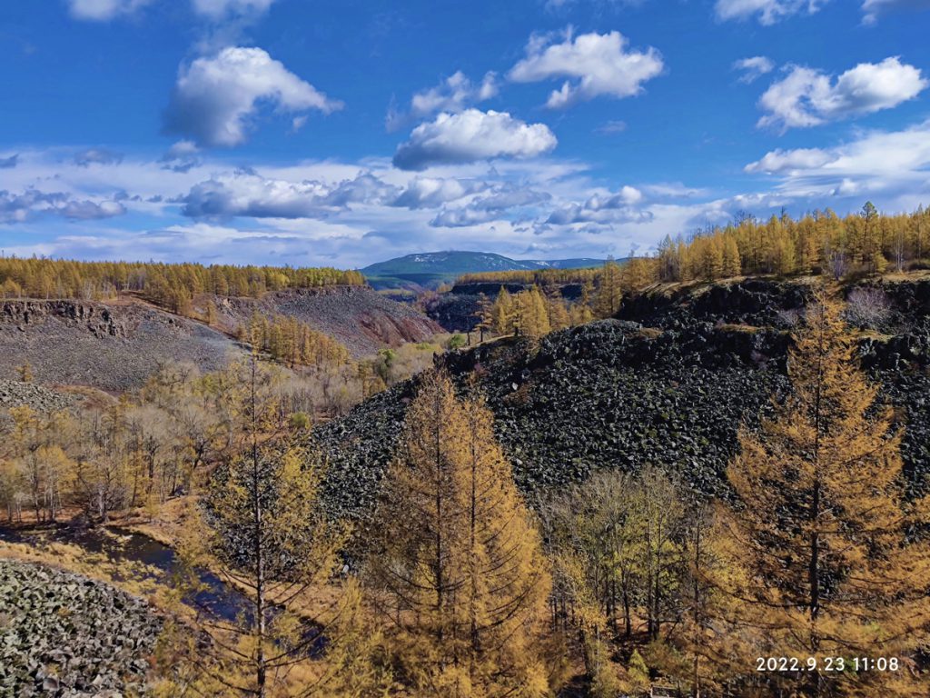 内蒙古自治区・の写真　錦秋の阿尓山5-5