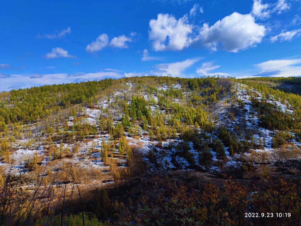 内蒙古自治区・の写真 錦秋の阿尓山6-3