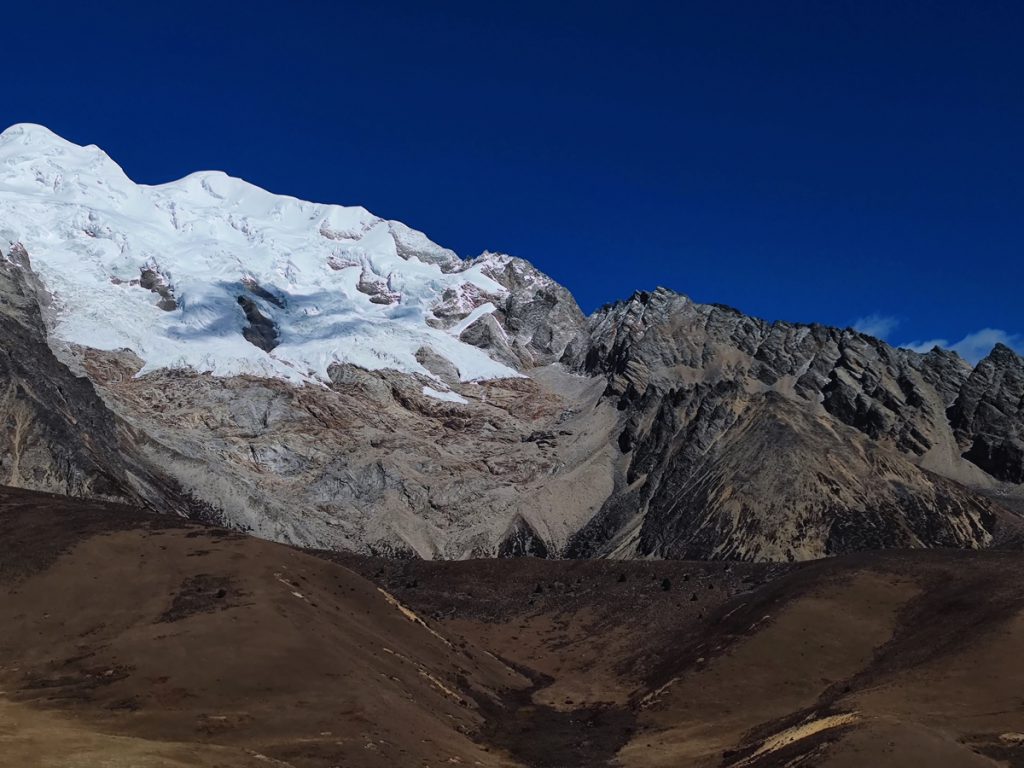 四川省・の写真　神山を仰ぎ格聶（グニエ）南綫を行く7-2